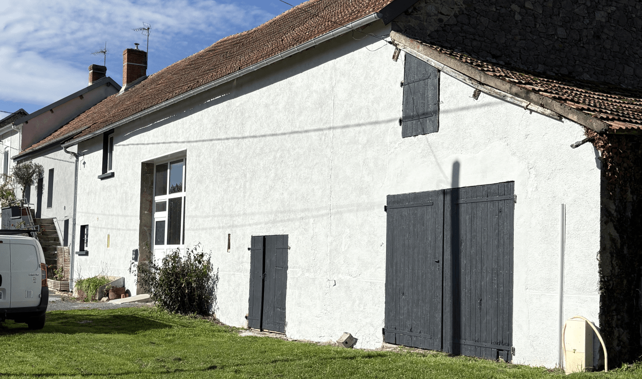 nettoyage toitures façades creuse haute-vienne allier cher indre corrèze puy-de-dôme